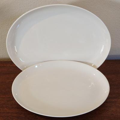 Russel Wright Iroquois Casual China MCM White Porcelain Serving Platters - Set of 2