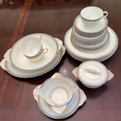 Lot 101 Johnson Bros Plates Cups Bowls Partial Set Pareek The Blackwood Pattern 31pcs