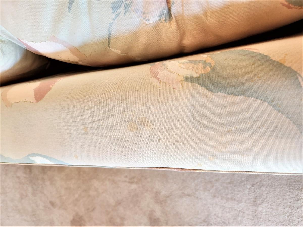 Lot 44 Vintage PROIMI Sofa beach house chic it's a sleeper