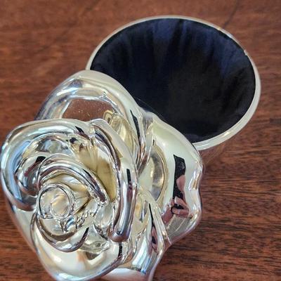 Shiny Silver Lot- 13 pieces - Candles, deco jars, trinket dish & more