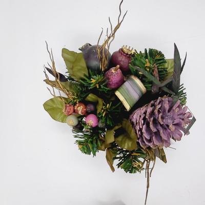 CUTE PURPLE TONED CANDLE DECOR