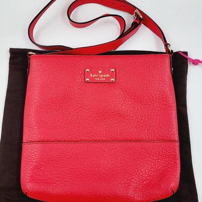 BEAUTIFUL KATE SPADE CROSS BODY HAND BAG - NEW CONDITION