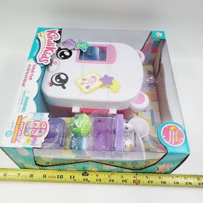 KINDI KIDS KINDI FUN REFRIGERATOR - NEW