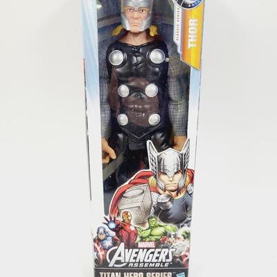 2013 TITAN HERO SERIES AVENGERS THOR ACTION FIGURE