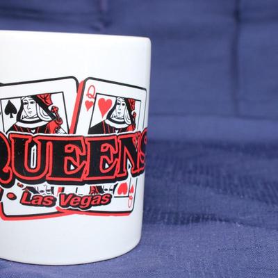 Set of 6 novelty gambling mugs; Tahoe, Las Vegas and Reno