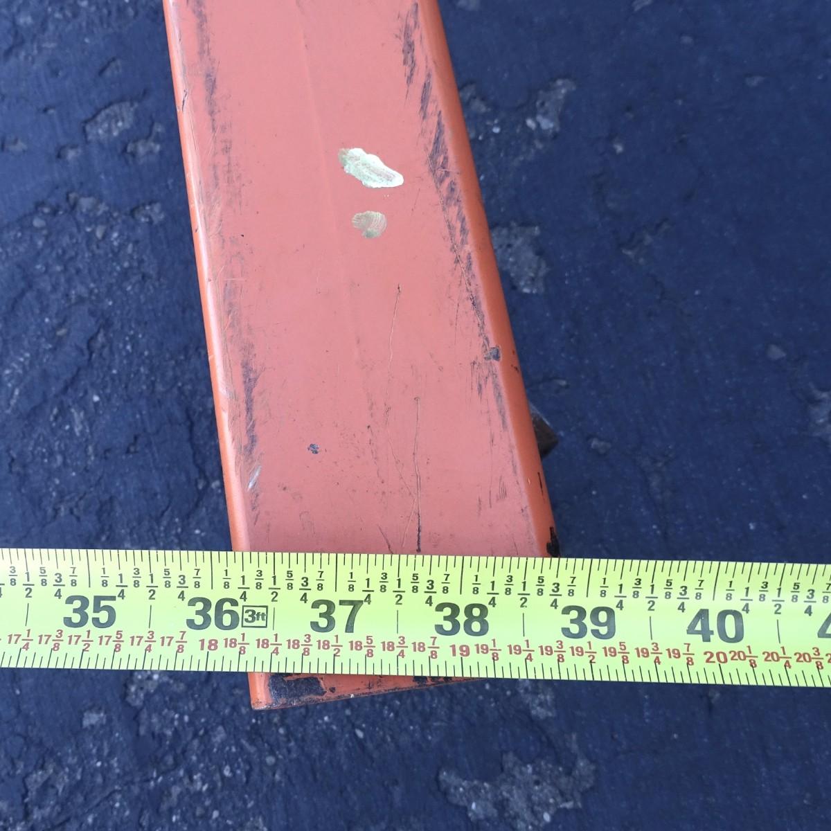 Folding Engine hoist with swivel hook, extra large wheels, newer ram