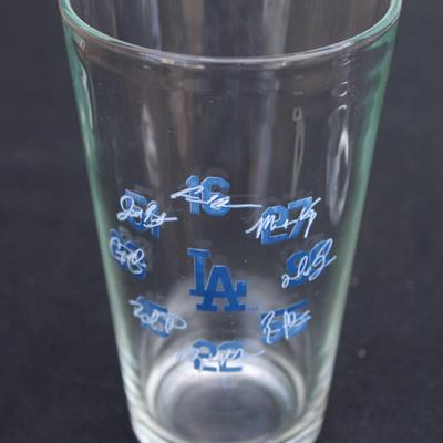 Set of 2 Dodgers pint glasses and one Dodgers shot glasses