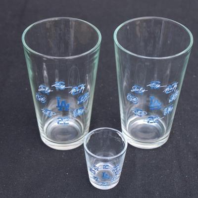 Set of 2 Dodgers pint glasses and one Dodgers shot glasses