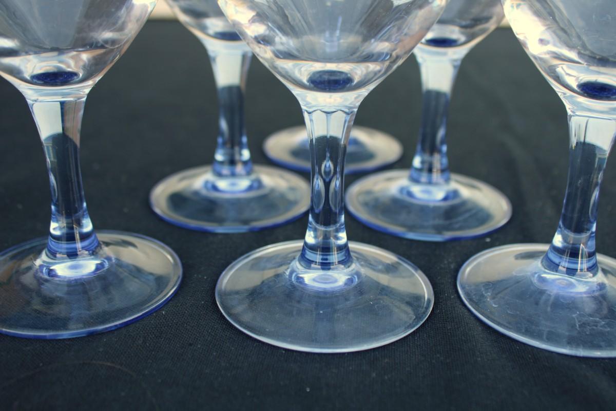 Set of 6 blue tinted stemmed water glasses. Excellent condition
