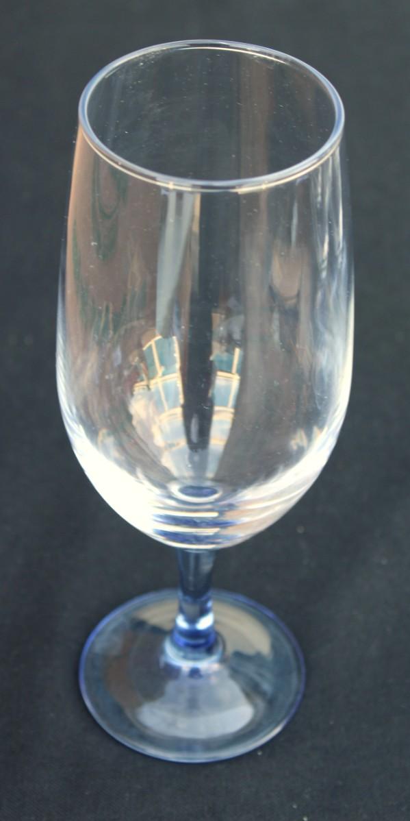 Set of 6 blue tinted stemmed water glasses. Excellent condition