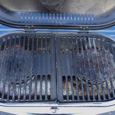 Coleman propane BBQ â€œRoad trip grillâ€