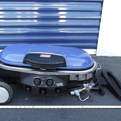 Coleman propane BBQ â€œRoad trip grillâ€