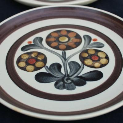 Vintage Langely England Pottery Plates, Mayflower print.  Set of 4. Excellent condition.  Watercolors Hearthside Coffee Cups and Saucer....