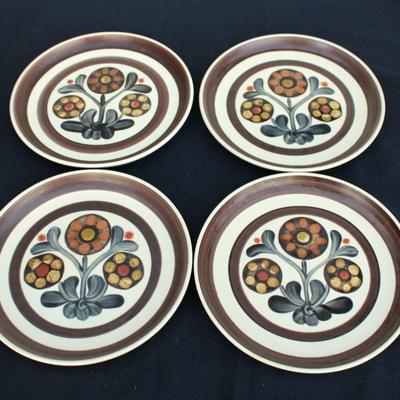 Vintage Langely England Pottery Plates, Mayflower print.  Set of 4. Excellent condition.  Watercolors Hearthside Coffee Cups and Saucer....
