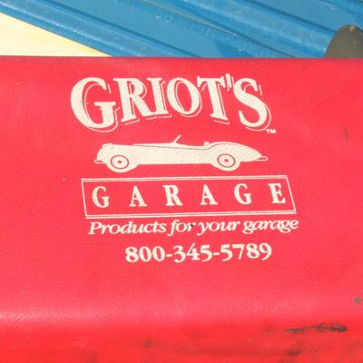 Griot's Garage rolling mechanics chair