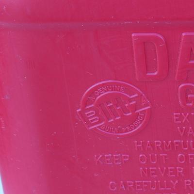 Blitz 5 gallon gasoline jug and Quality Chain Corp lightning cable snow chains