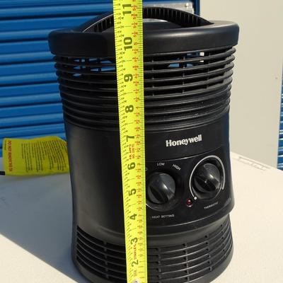 Assorted electric heaters. Good condition