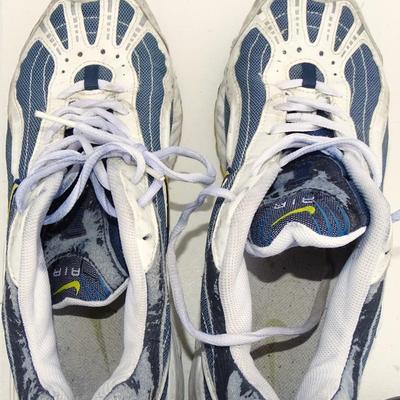 Size 10 mens shoes/slippers/sandals