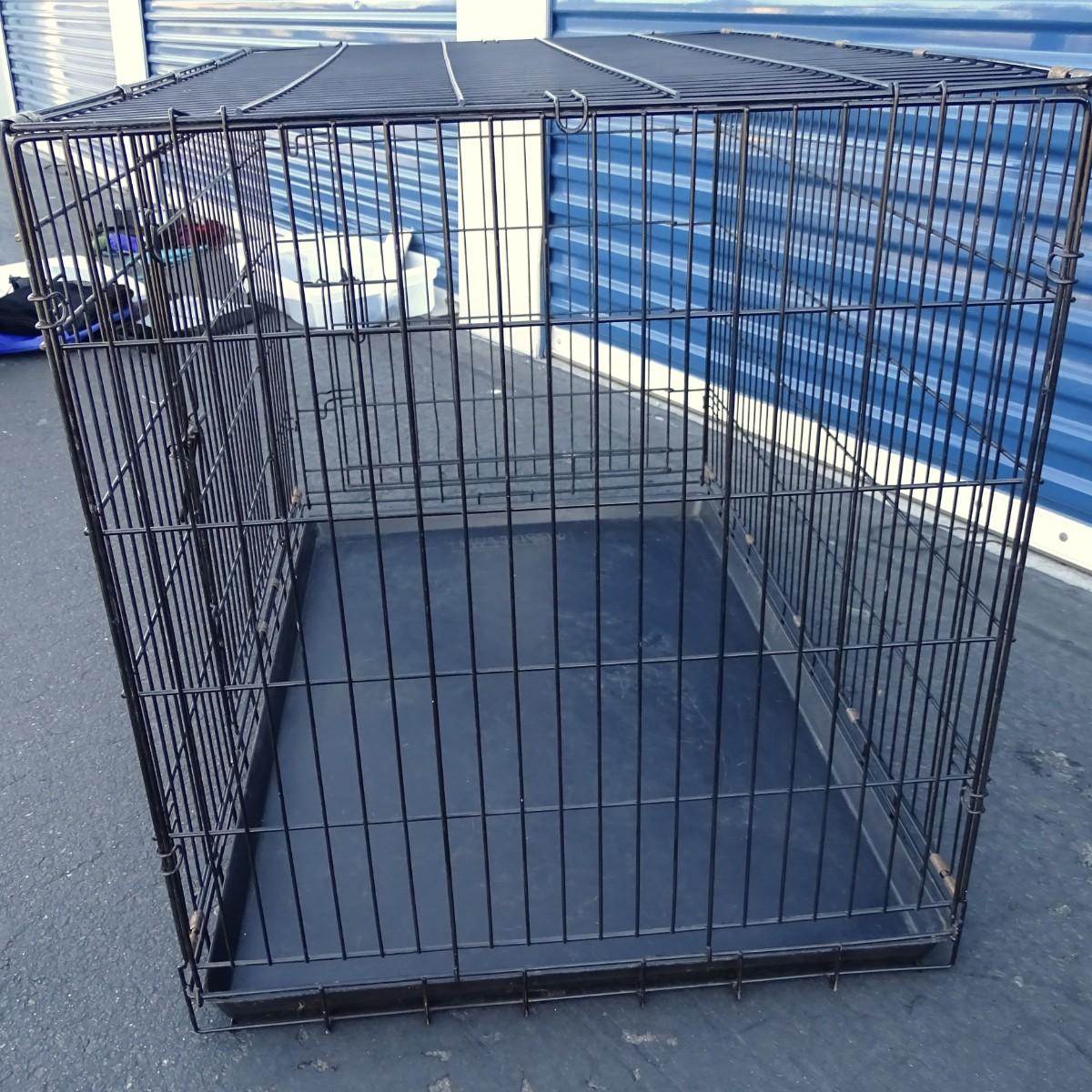 Precision dog crate