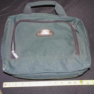 Green Three-piece Luggage Set