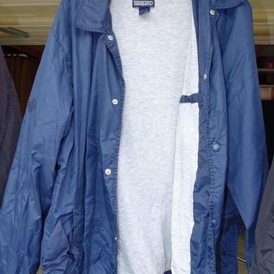Three Men's Jackets - x2: size Large x1 size Xlarge