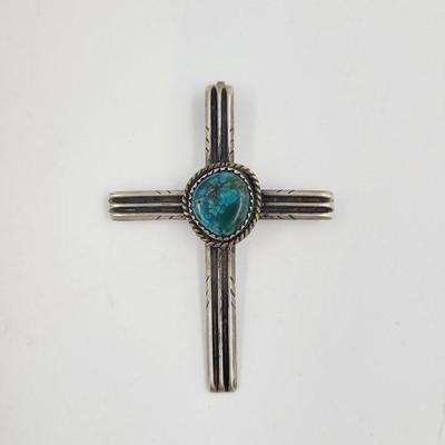 STERLING & TURQUOISE PENDANT CROSS