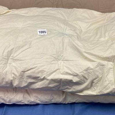 Queen Size Goose Down Comforter