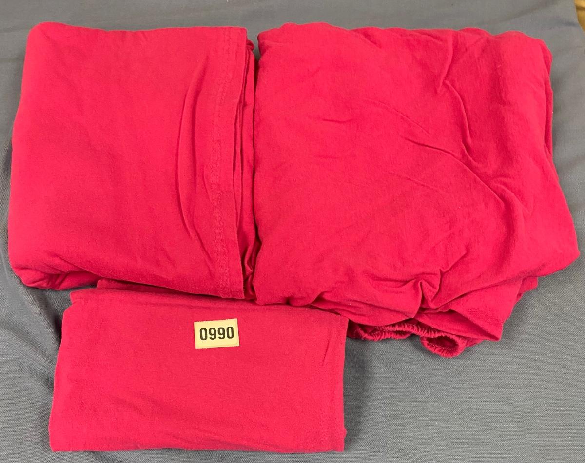 queen-sheet-set-estatesales