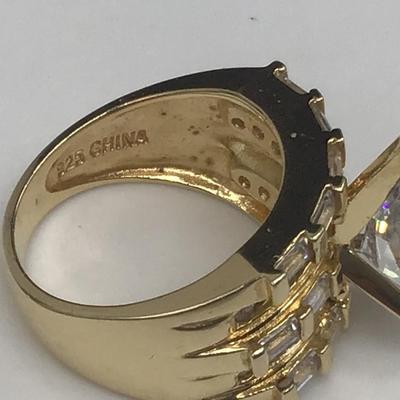 Beautiful Cz 925 Silver Ring
