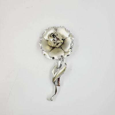 VINTAGED SILVER TONED FLOWERED BROOCH PIN