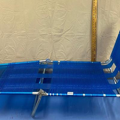 #1 Lounge Chair