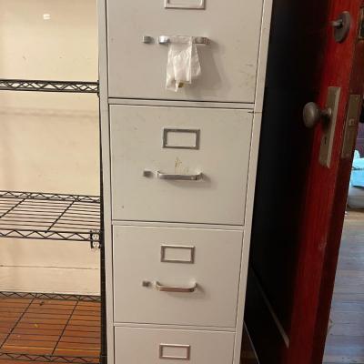 Lot 109 HON Metal File Cabinet 4 Drawers (1 of 2 Listed)