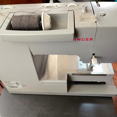 Lot 120 Singer Heavy Duty Sewing Machine #4432