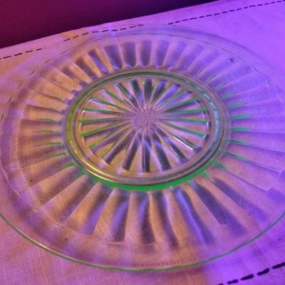 Anchor Hocking Depression Era Vaseline Glass Plate