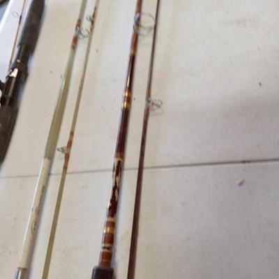 3 FISHING POLES AND 1 REEL