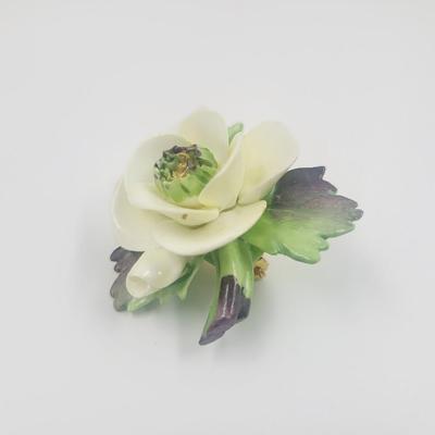 CARA CHINA STAFFORDSHIRE FLORAL PIN MADE IN ENGLAND