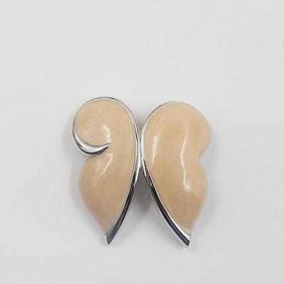 VINTAGE MONET ENAMAL BUTTERFLY PIN