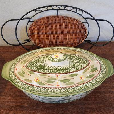 Temp-tations by Tara - Old World Hospitality Set of 2 Covered Casserole Serving Sets