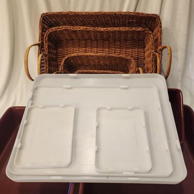 12 Pieces - Temp-tations by Tara Presentable Ovenware Maroon baking dishes in baskets with lids