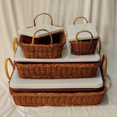 12 Pieces - Temp-tations by Tara Presentable Ovenware Maroon baking dishes in baskets with lids