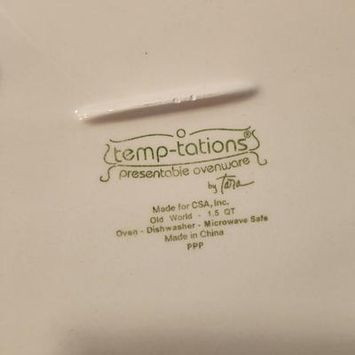 Large set of Temp-tations by Tara Presentable Ovenware - 5 square baking dishes with lids, 3 metal serving stands