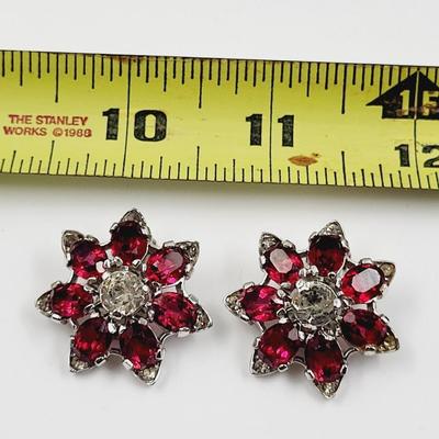 BEAUTIFUL FAUX STONE CLIP ON EARRINGS