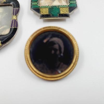 OLD ANTIQUE PICTURES WITH ECLECTIC FRAMES