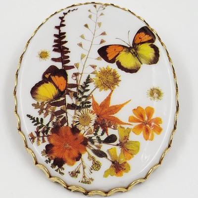 VINTAGE BUTTERFLY DESIGNED BROOCH