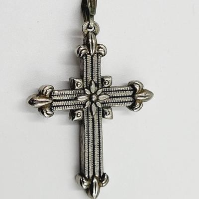 VINTAGE SILVER TONED CELTIC CROSS PENDANT