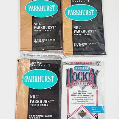 UNOPENED 4 PACK OF NHL HOCKEY CARDS