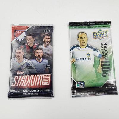 UNOPENED 2 PACKS OF SOCCER CARDS