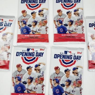 UNOPENED OPENING GAME DAY BASEBALL CARDS 7 PACKS