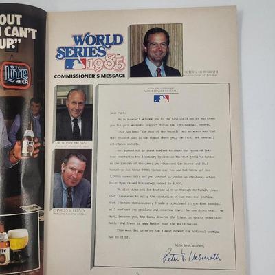 WORLD SERIES 1985 OFFICIAL PROGRAM W/ TICKET STUBBS