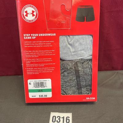 New UNDER ARMOUR  in box